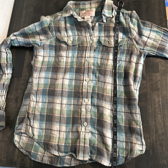 Filson Light Weight Plaid Cotton Flannel Button Down Shirt Size Small - Picture 8 of 8